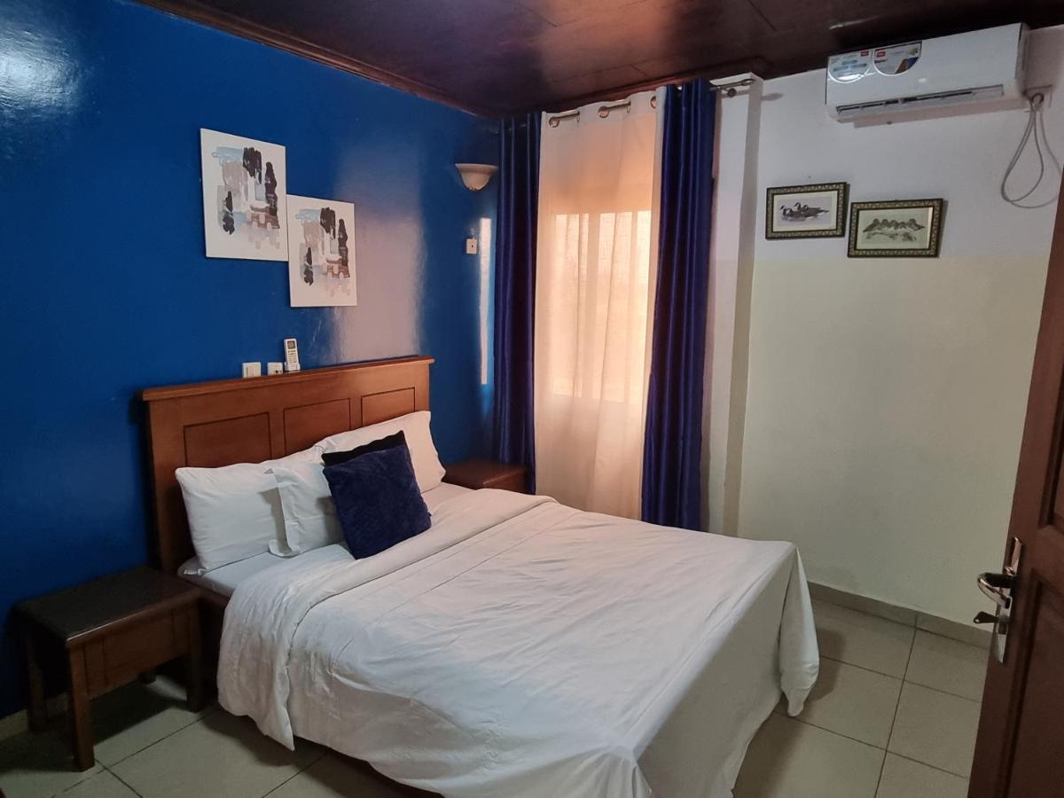 Appart Hotel Mireille Yaounde Exterior photo