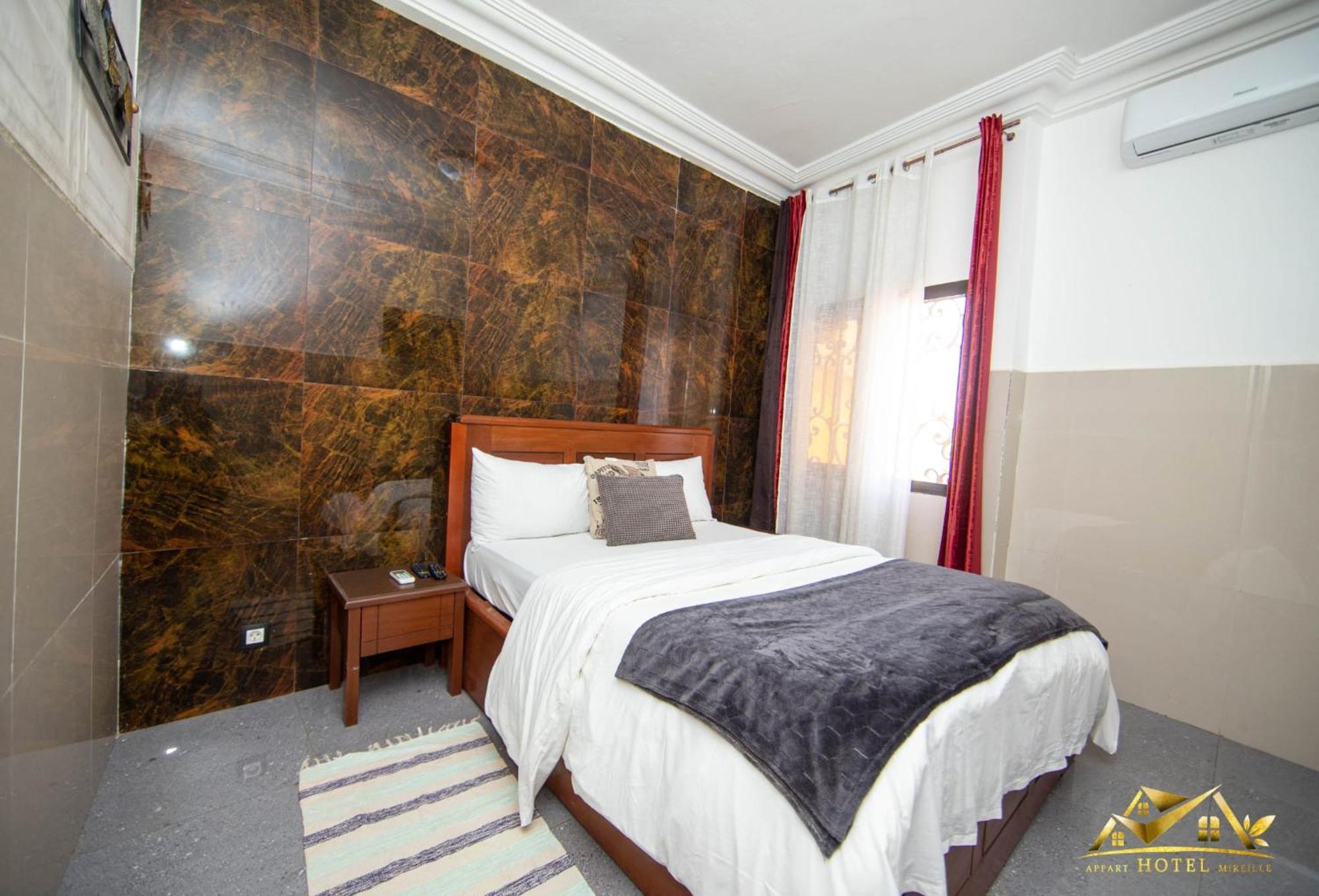 Appart Hotel Mireille Yaounde Exterior photo