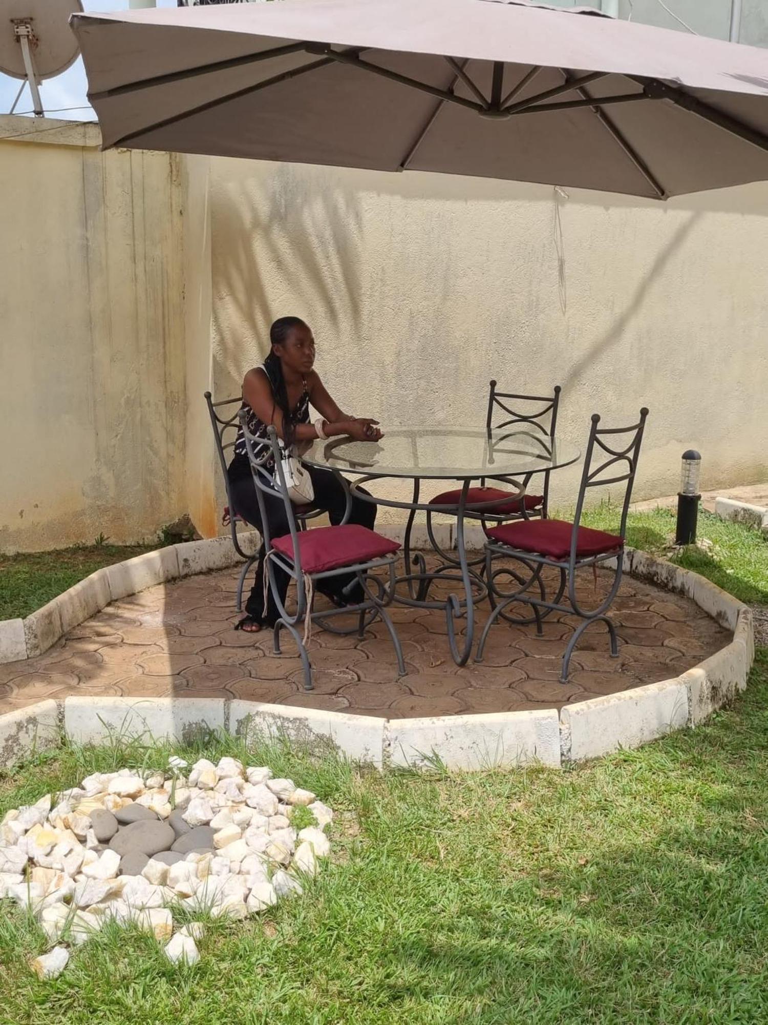 Appart Hotel Mireille Yaounde Exterior photo